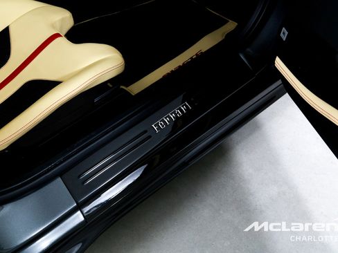 Used 2021 Ferrari 812 GTS RWD image 23