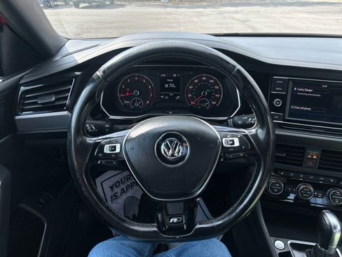 Used 2019 Volkswagen Jetta R-Line image 31
