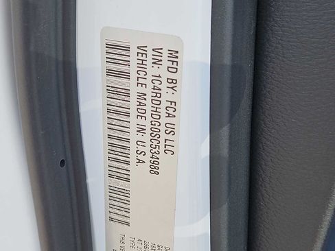 Used 2025 Dodge Durango GT RWD image 25