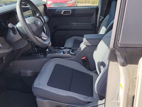 New 2025 Ford Bronco Big Bend image 18