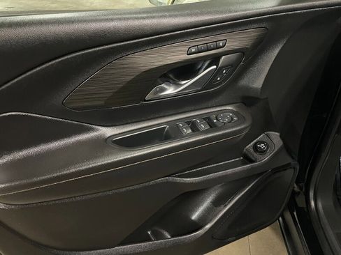 Used 2019 GMC Terrain SLT w/ Preferred Package image 24