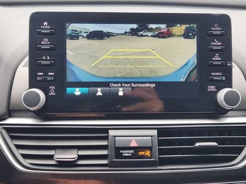 Used 2022 Honda Accord Sport image 6