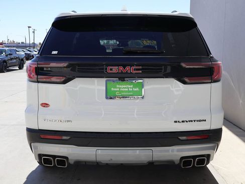Used 2024 GMC Acadia Elevation FWD image 4