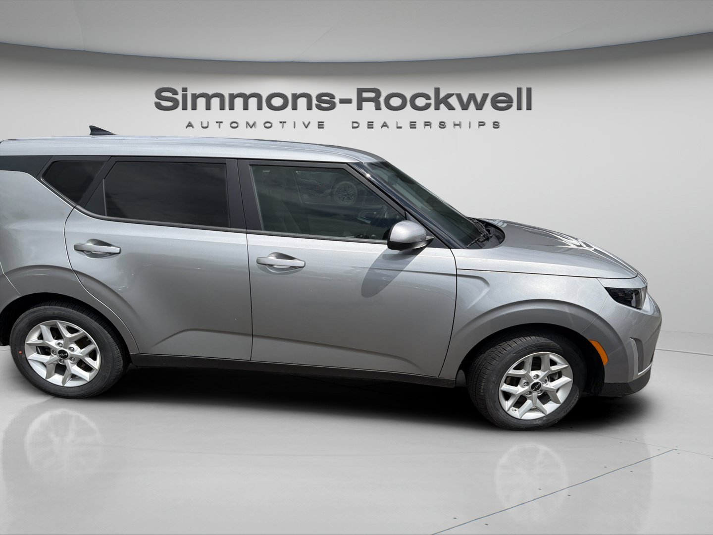 Used 2024 Kia Soul LX w/ Option Group 015 FWD image 6