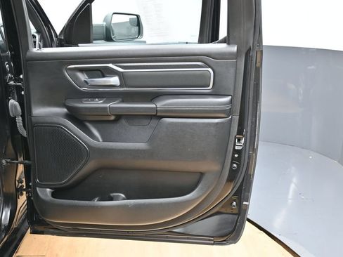 Used 2025 RAM 1500 Big Horn AWD/4WD image 36