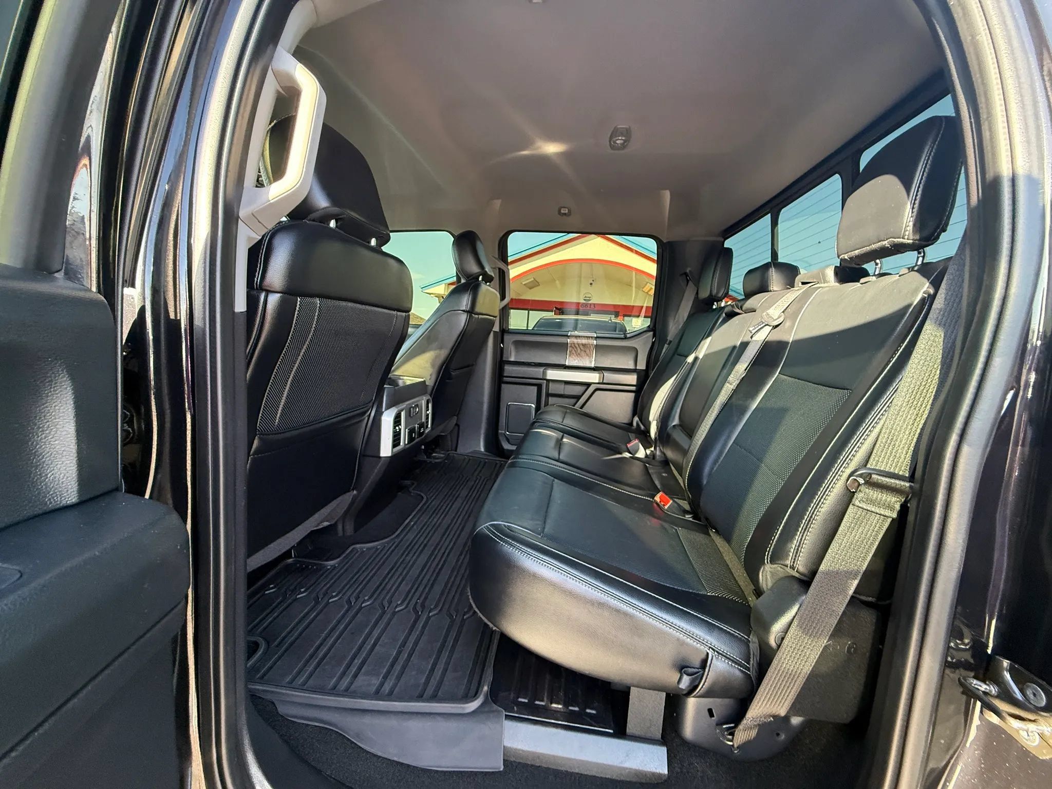 Used 2019 Ford F250 Lariat AWD/4WD image 14