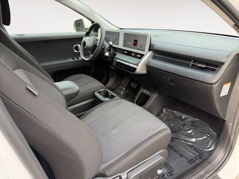 Certified 2024 Hyundai Ioniq 5 SEL RWD image 26