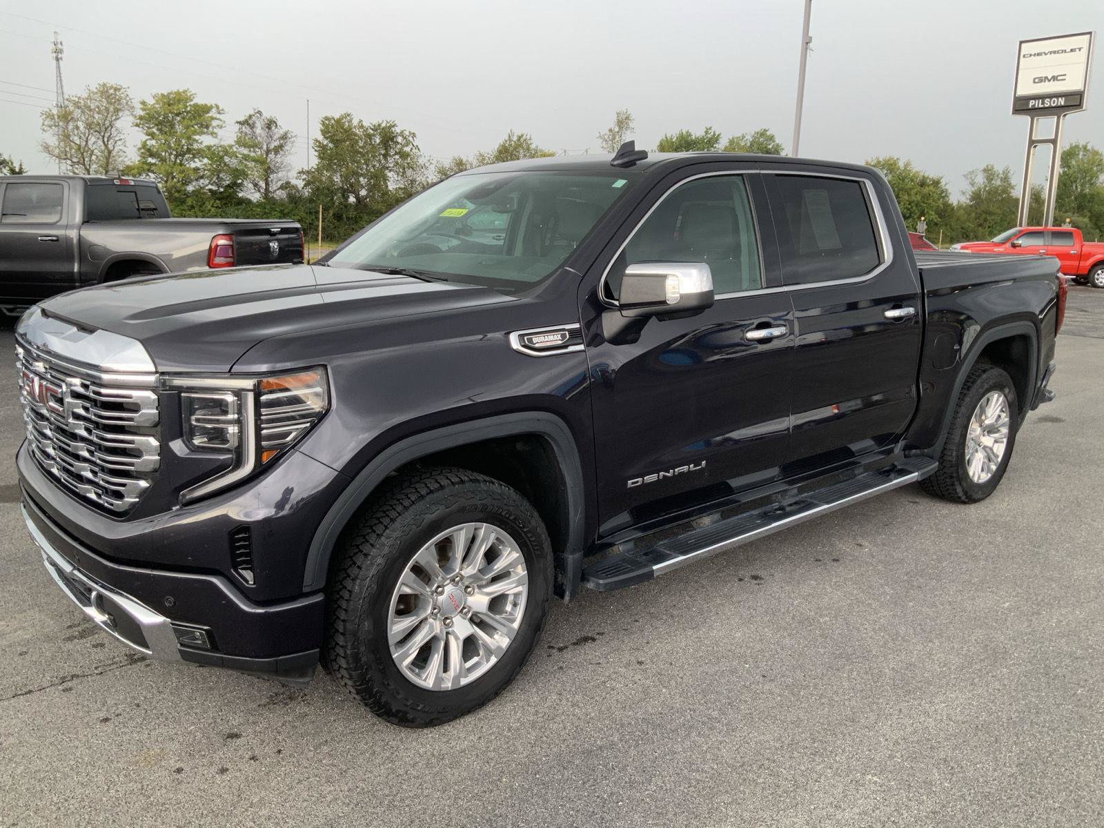 Used 2024 GMC Sierra 1500 Denali AWD/4WD image 4