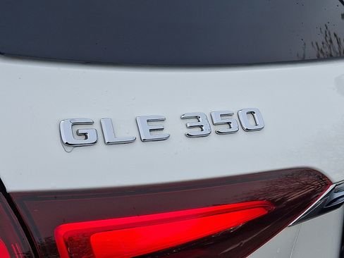 Certified 2024 Mercedes-Benz GLE 350 4MATIC image 33