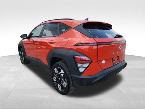 Used 2025 Hyundai Kona SEL AWD/4WD image 5