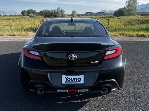 New 2025 Toyota GR86 image 5