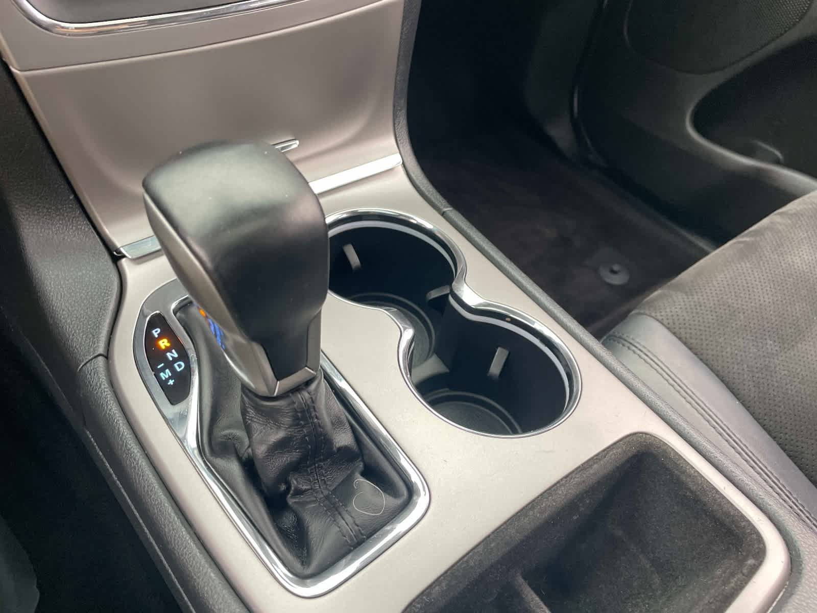 Used 2018 Jeep Grand Cherokee Altitude AWD/4WD image 28