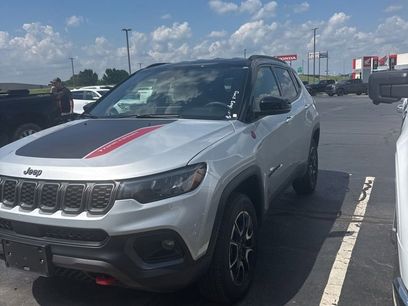 Used 2025 Jeep Compass Trailhawk