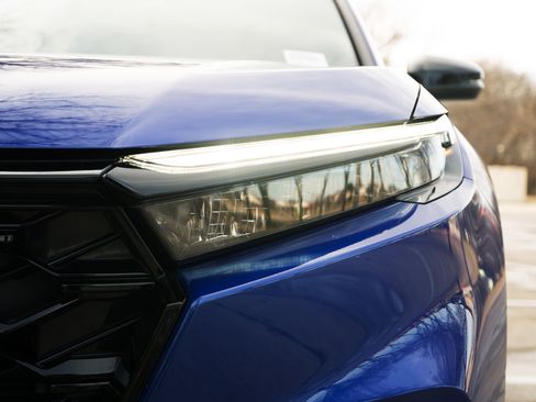 Used 2025 Honda CR-V Sport-L image 11