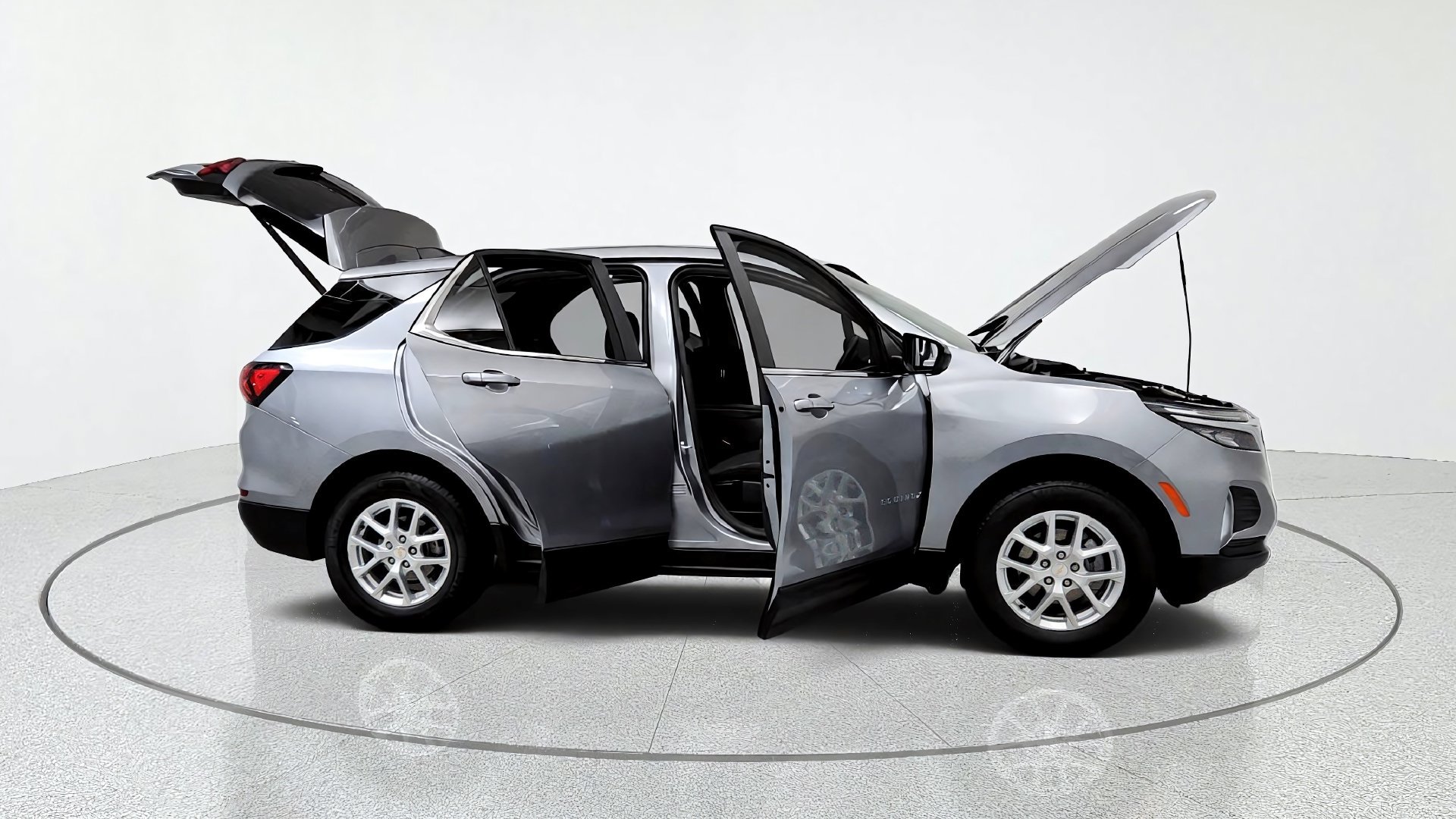 Used 2024 Chevrolet Equinox LT w/ LPO, Floor Liner Package AWD/4WD image 14