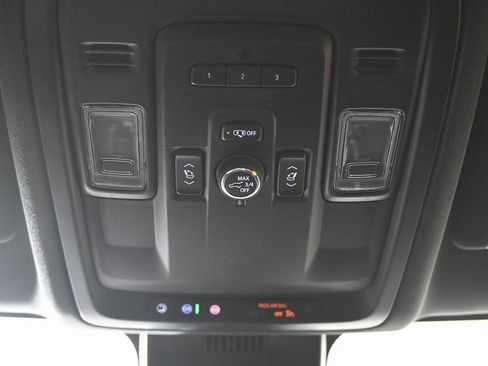 Used 2024 Chevrolet Tahoe RST w/ RST Performance Edition image 34