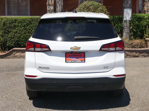 Used 2024 Chevrolet Equinox LS image 7