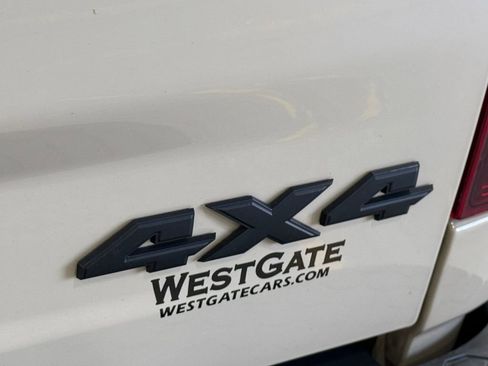 Used 2017 RAM 1500 Rebel w/ Luxury Group image 42