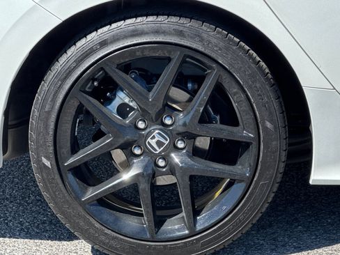 Certified 2024 Honda Civic Sport image 11