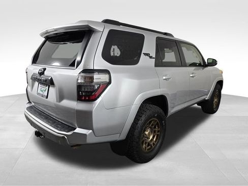 Used 2023 Toyota 4Runner TRD Off-Road Premium AWD/4WD image 7