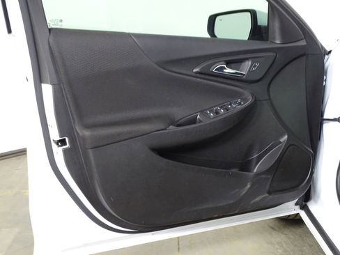 Used 2023 Chevrolet Malibu LT w/ Driver Confidence Package image 14