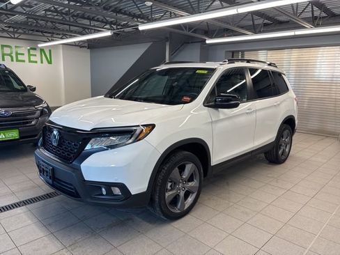 Used 2021 Honda Passport Touring image 3