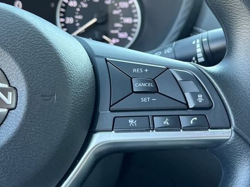 Certified 2025 Nissan Sentra SV FWD image 28