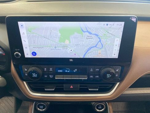 Used 2024 Toyota Grand Highlander Platinum image 24