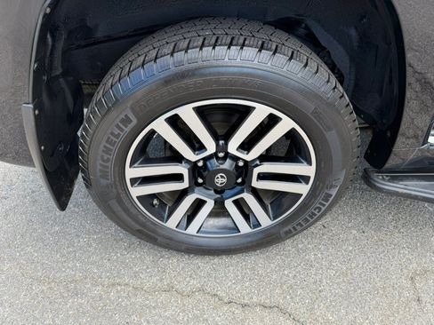 Used 2019 Toyota 4Runner Limited AWD/4WD image 12