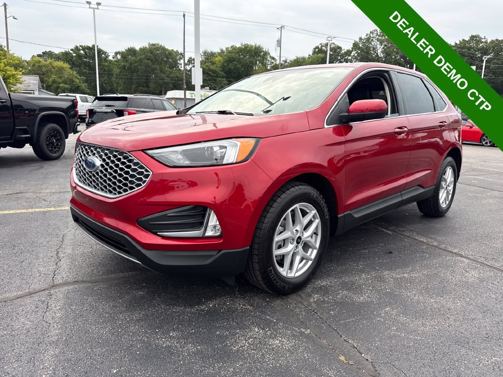Used 2024 Ford Edge SEL w/ Convenience Package AWD/4WD image 2
