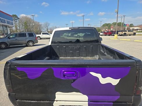 Used 2000 Chevrolet Silverado 1500 LS image 5