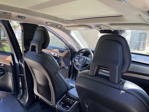 Used 2016 Volvo XC90 T6 Inscription w/ Vision Package image 21