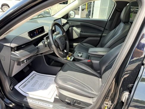 Used 2022 Ford Mustang Mach-E Premium RWD image 14