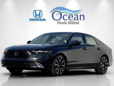 New 2026 Honda Accord Touring image 1