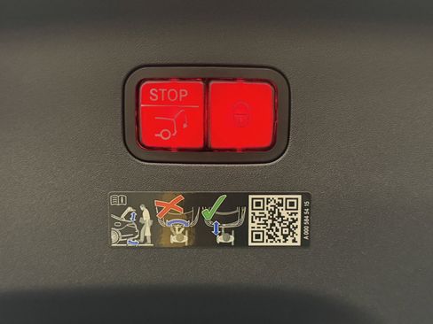 Used 2024 Mercedes-Benz AMG GT 43 image 17