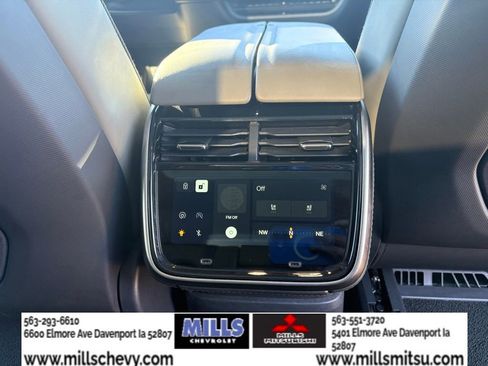 Used 2023 Rivian R1S Adventure image 16