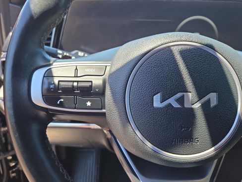 Used 2024 Kia Sportage SX AWD/4WD image 12