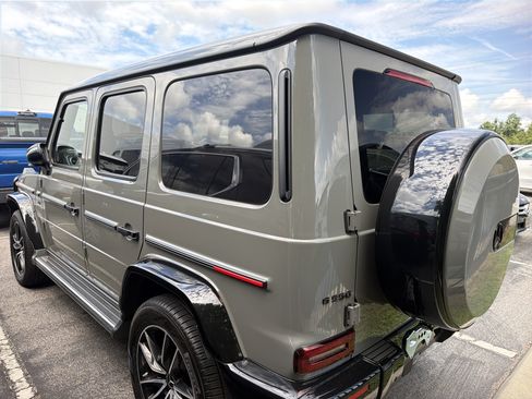 Used 2023 Mercedes-Benz G 550 image 3