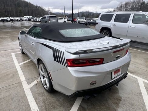 Used 2018 Chevrolet Camaro SS image 5