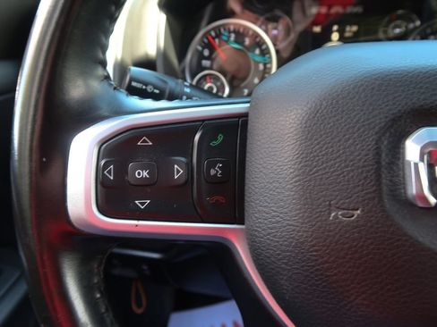 Used 2022 RAM 1500 Big Horn AWD/4WD image 41