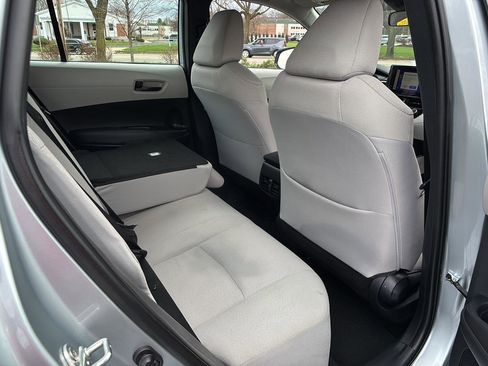 Used 2024 Toyota Corolla Cross L image 17