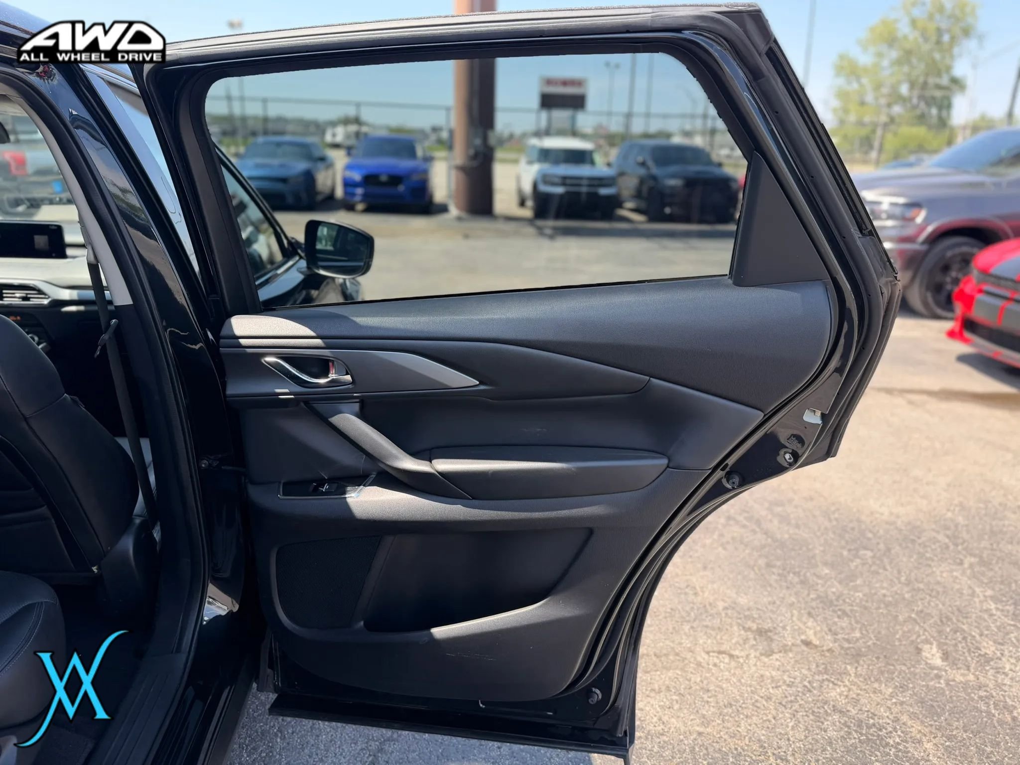 Used 2023 MAZDA CX-9 Touring AWD/4WD image 18