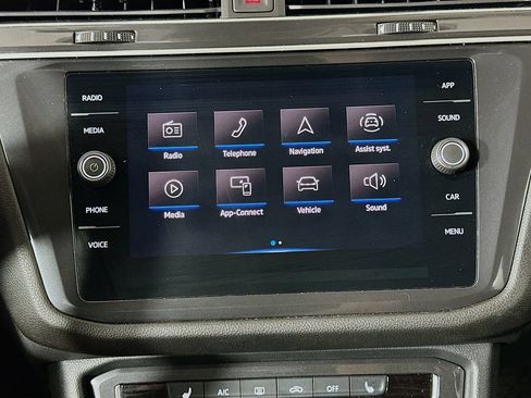 Used 2024 Volkswagen Tiguan S FWD image 19