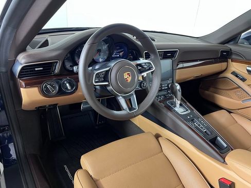 Certified 2017 Porsche 911 Carrera 4S AWD/4WD image 4
