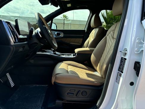 New 2025 Kia Sorento SX Prestige w/ Olive Brown Leather Package image 13
