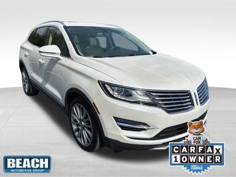 Used 2018 Lincoln MKC Reserve image 1