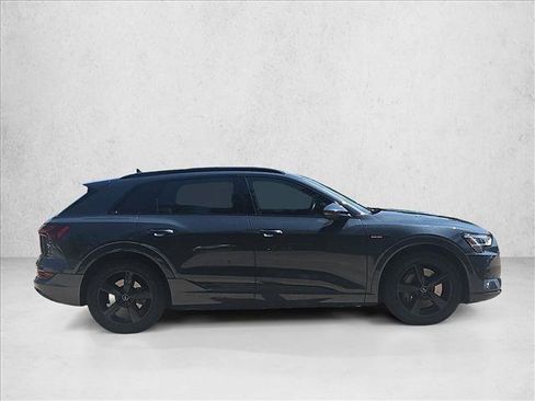 Used 2019 Audi e-tron Premium Plus AWD/4WD image 4