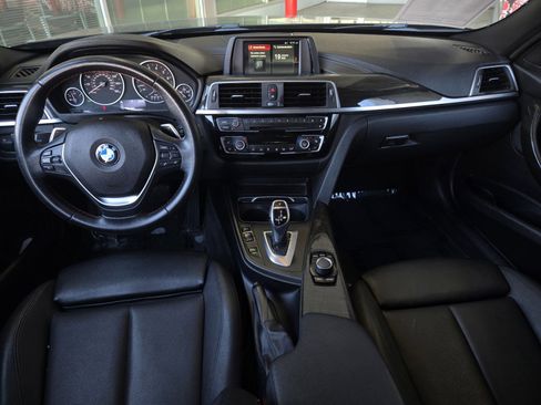 Used 2018 BMW 330i Sedan image 11