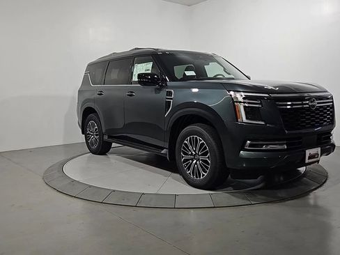 New 2026 Nissan Armada SL w/ Captain's Chari Seat Package AWD/4WD image 4
