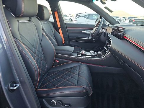 Used 2026 Genesis GV70 3.5T Sport Prestige image 9